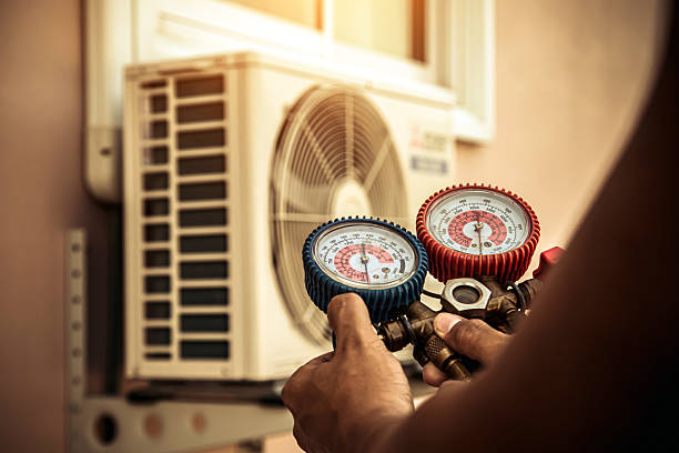 Professional Hvac technician working in Hebron, MD